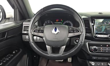 Rexton Sports Khan