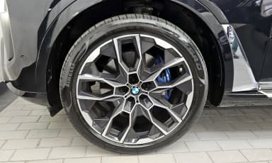 X7 (G07)