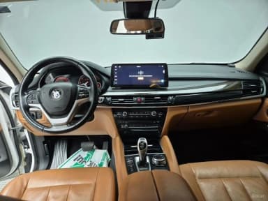 X6 (F16)
