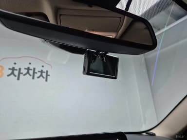 X6 (F16)