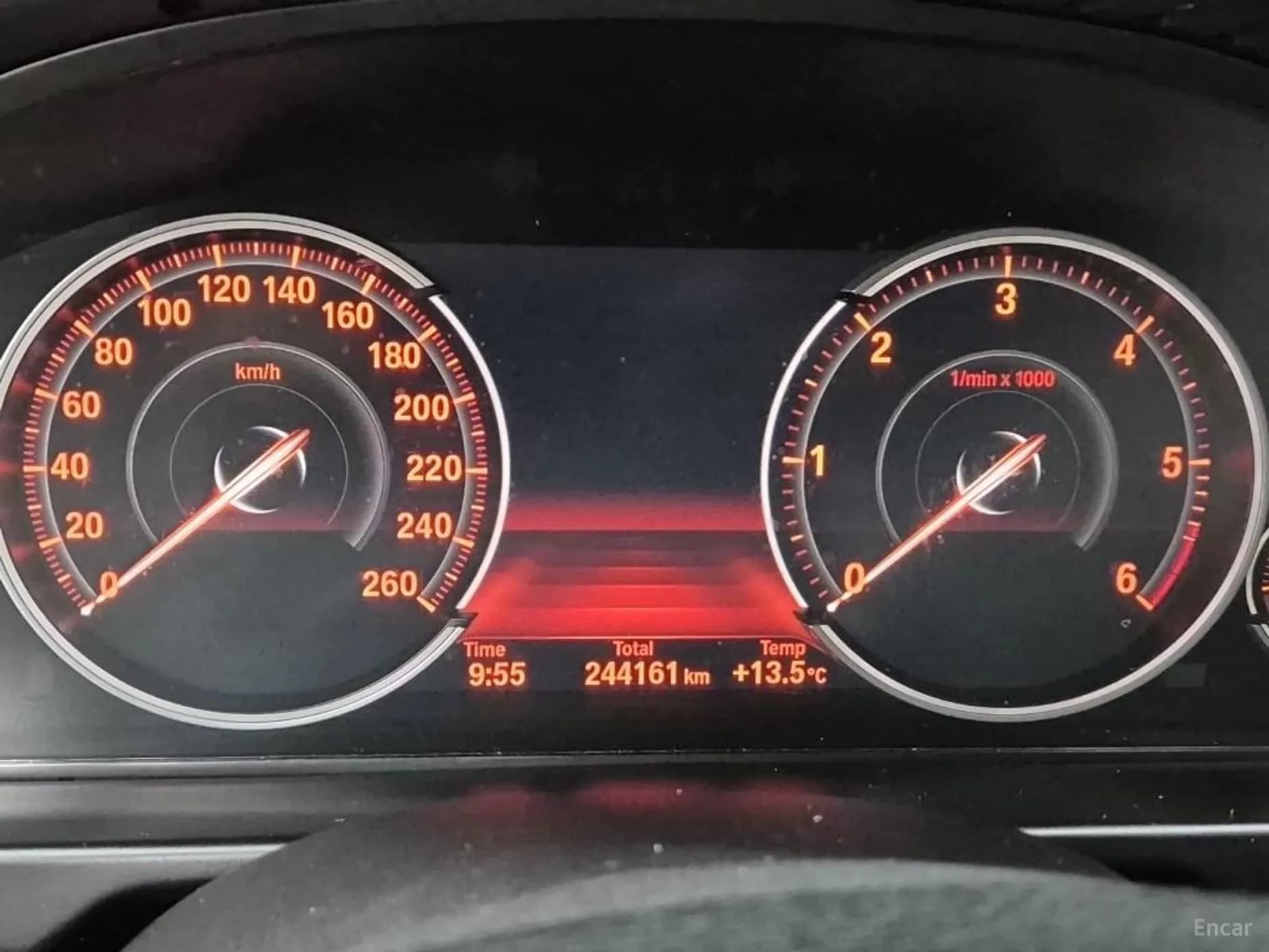 X6 (F16)