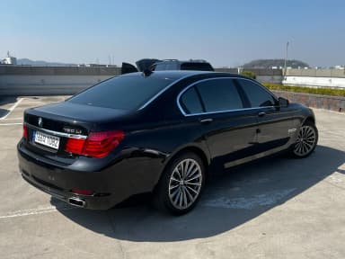 7 Series (F01)