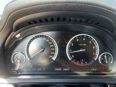 7 Series (F01)