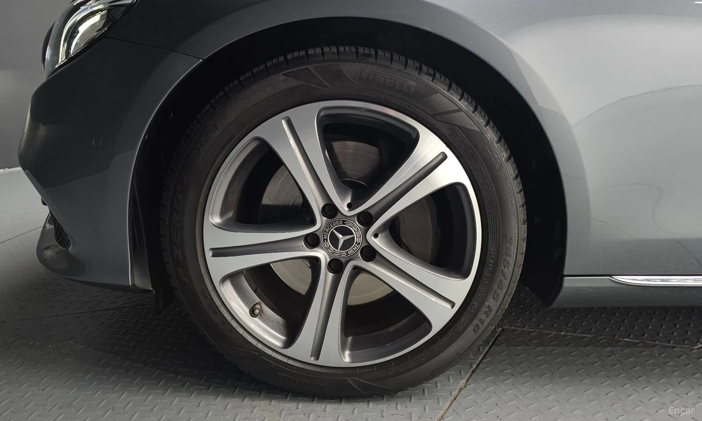 E-Class W213