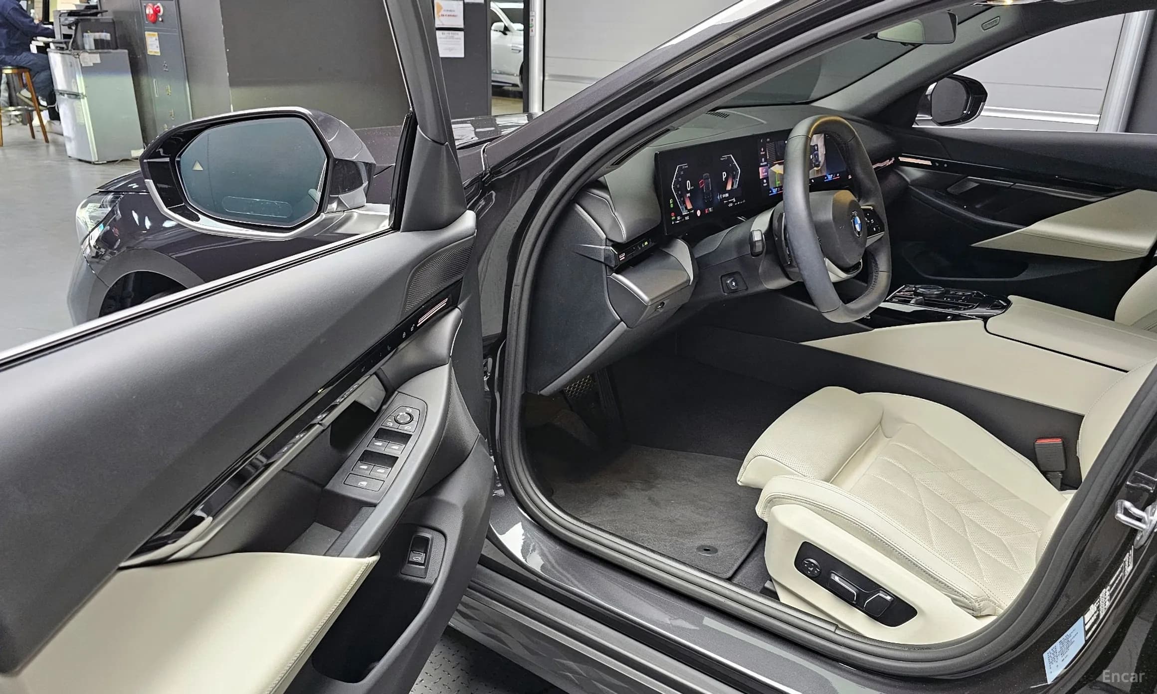 5 Series (G60)