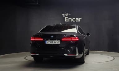 5 Series (G60)