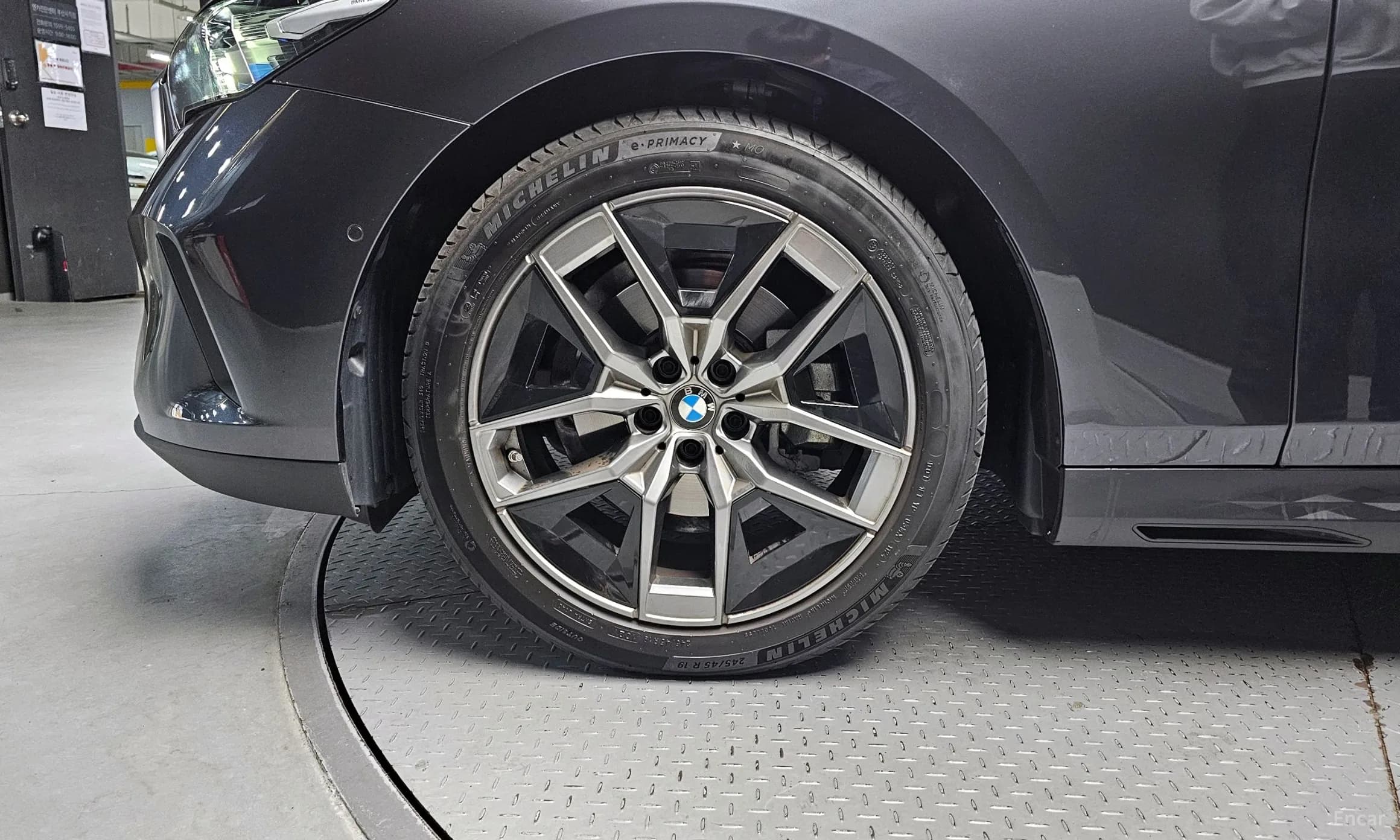 5 Series (G60)