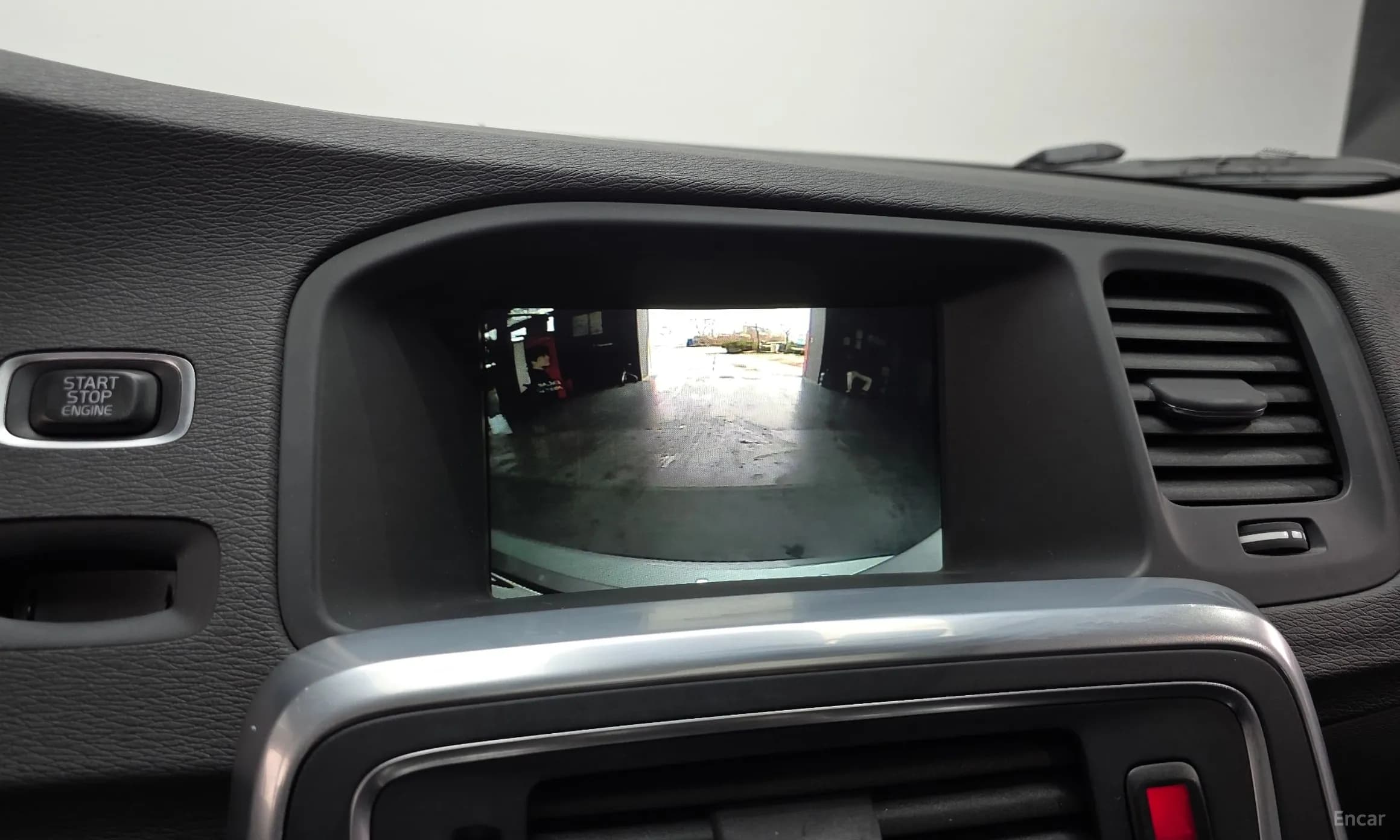 S60