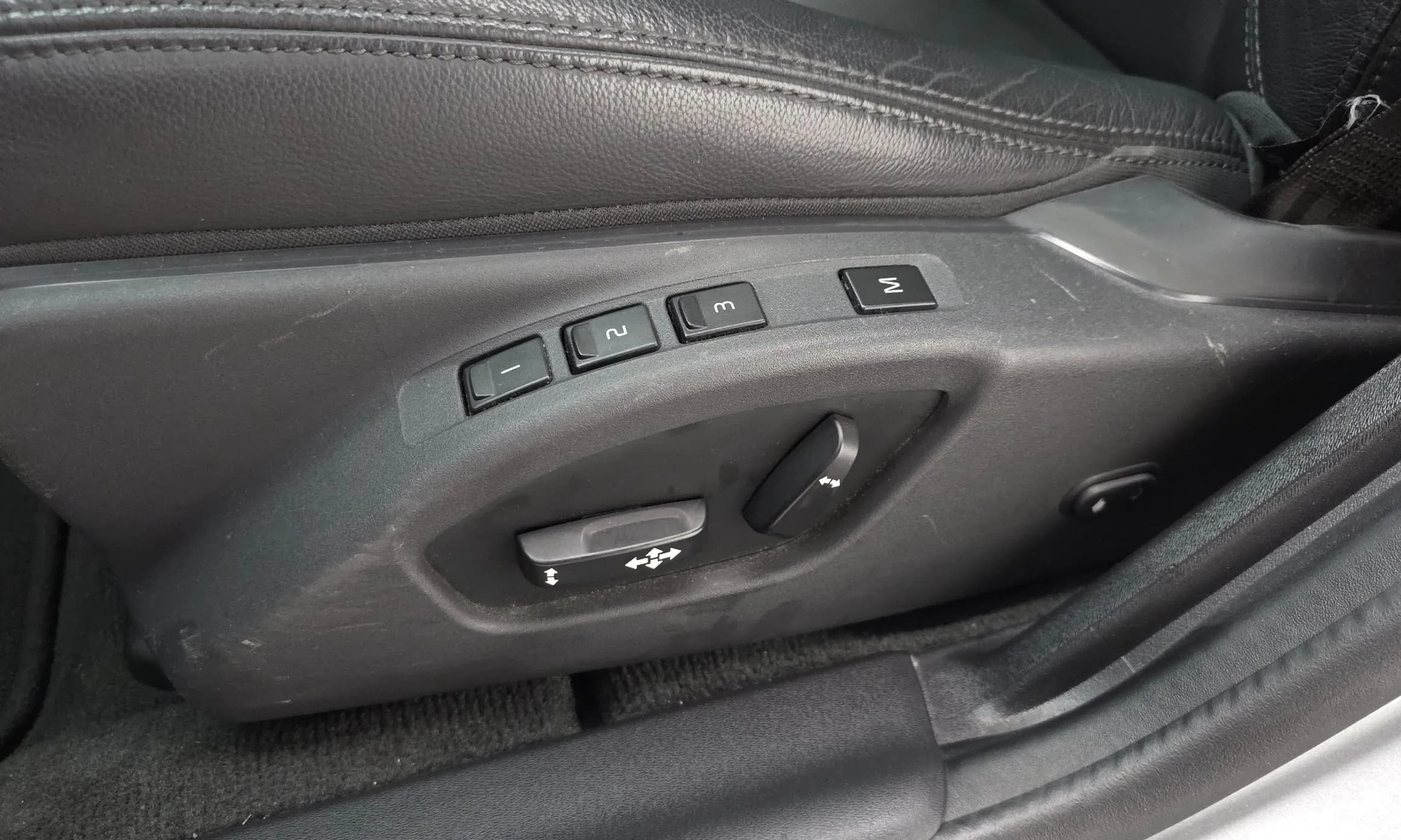 S60