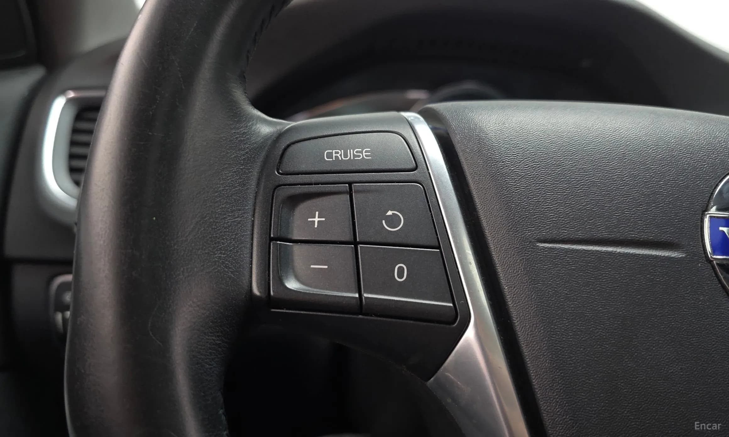 S60