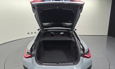 i4