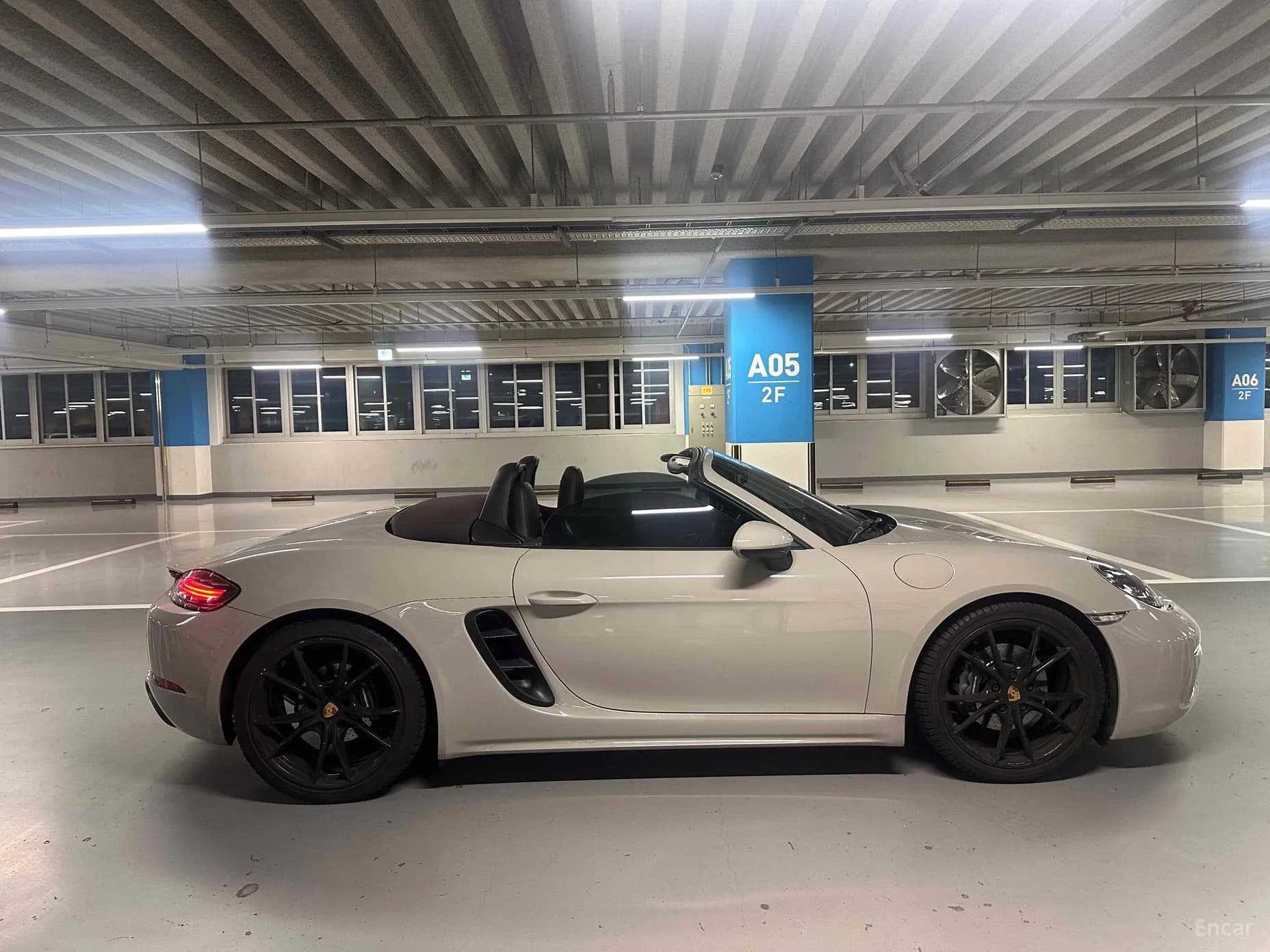 718 Boxster