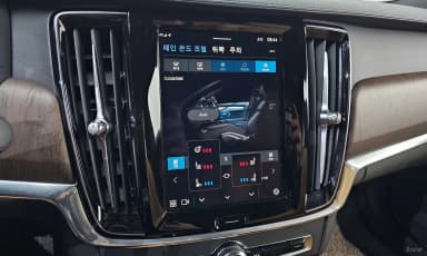 S90