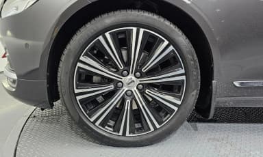 S90