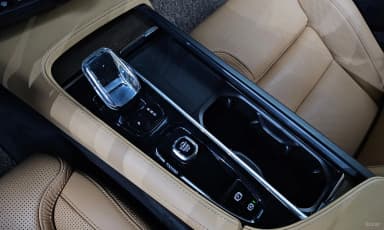 S90