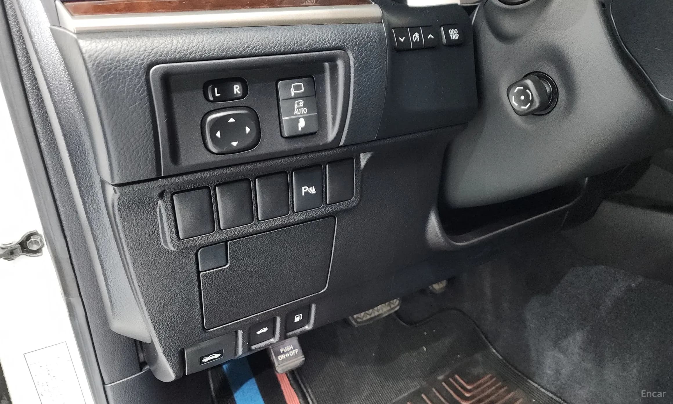 New ES300h