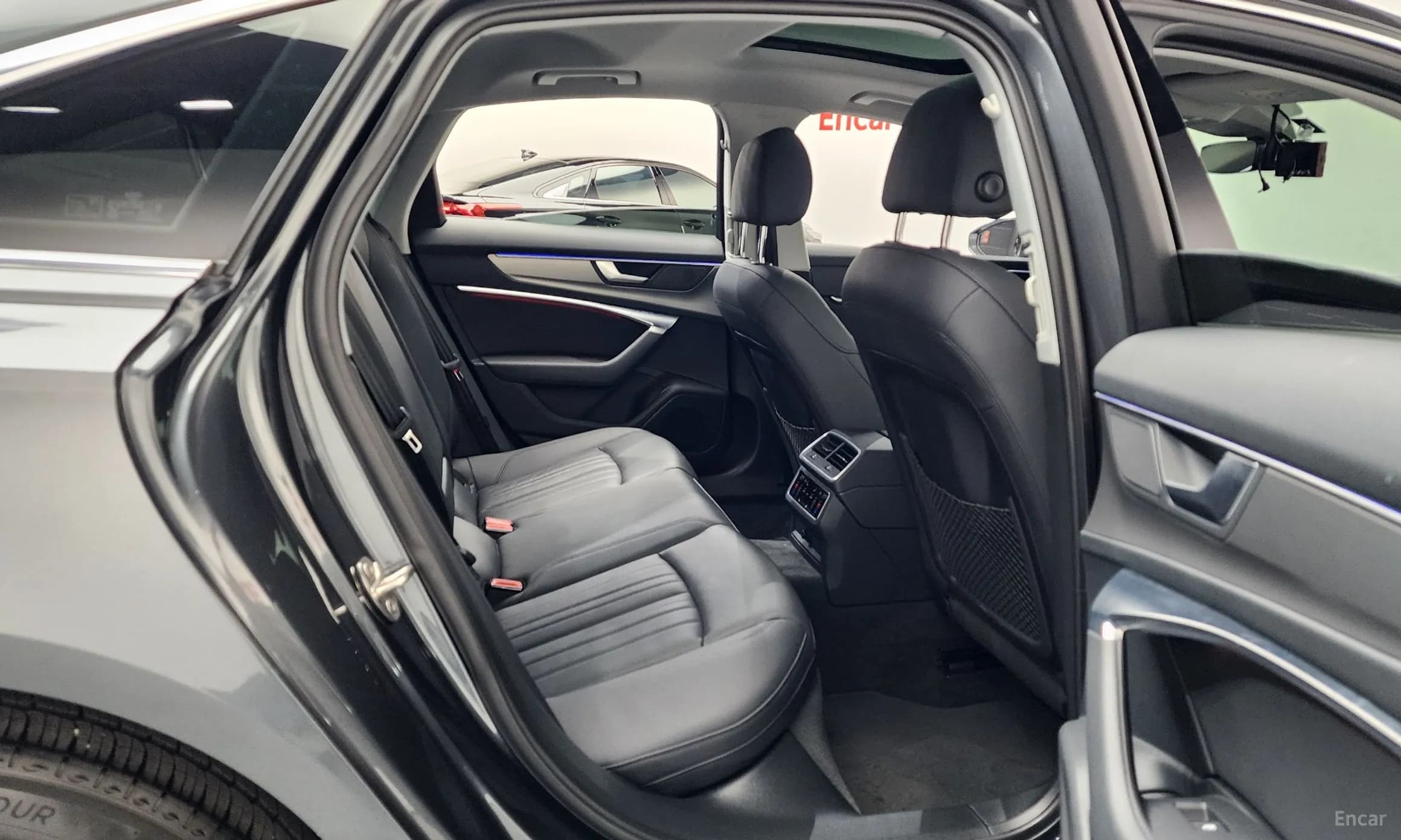 A6 (C8)