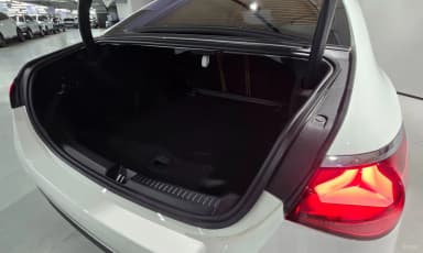 E-Class W214