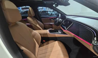 E-Class W214