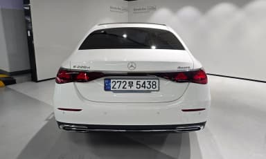 E-Class W214