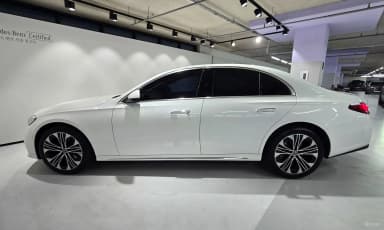 E-Class W214