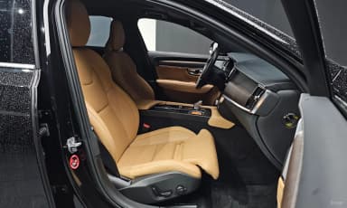S90