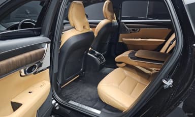 S90