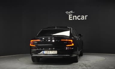 S90