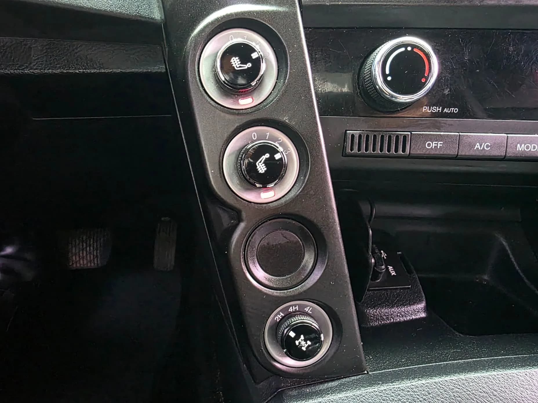 Korando Sports