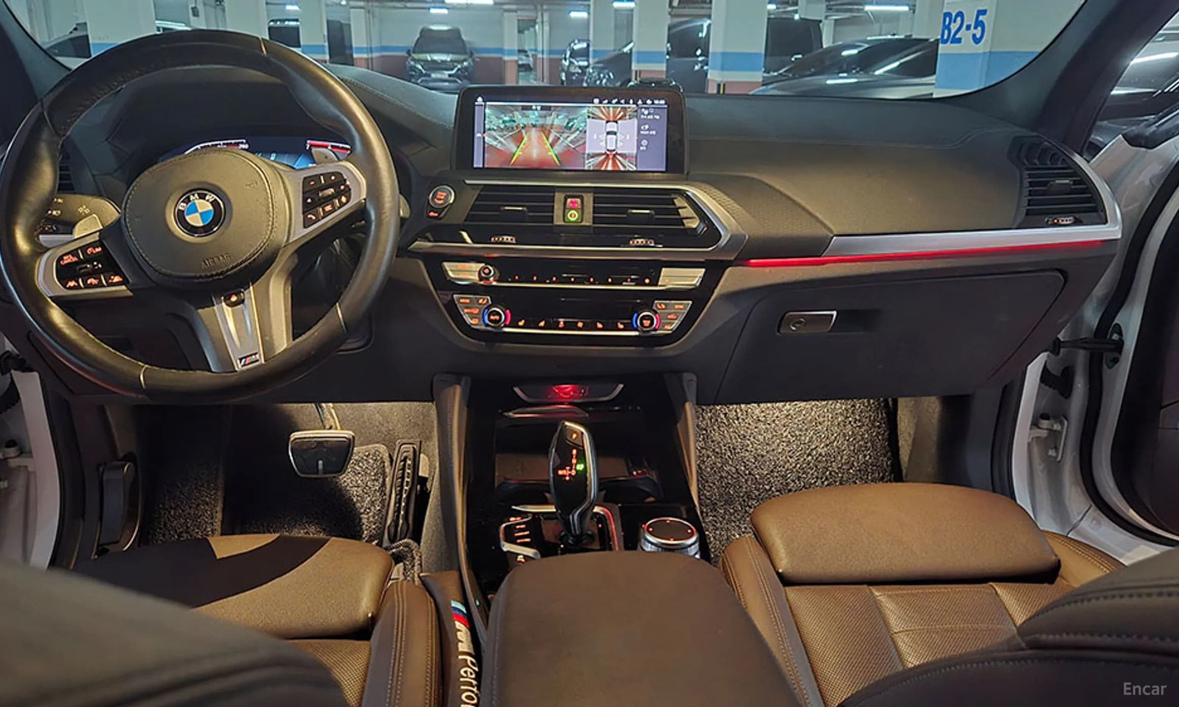 X4 (G02)