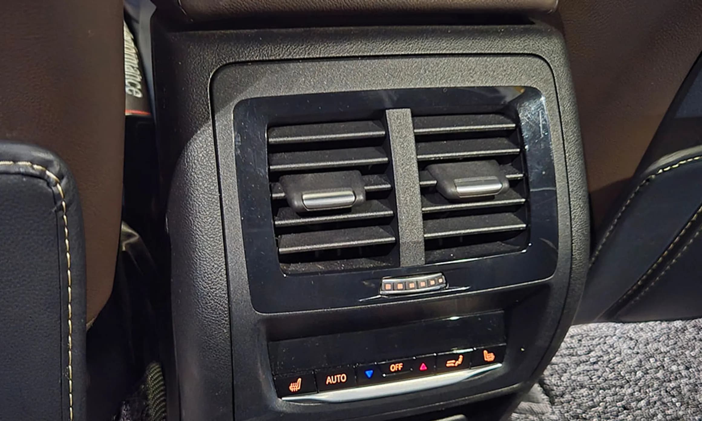 X4 (G02)