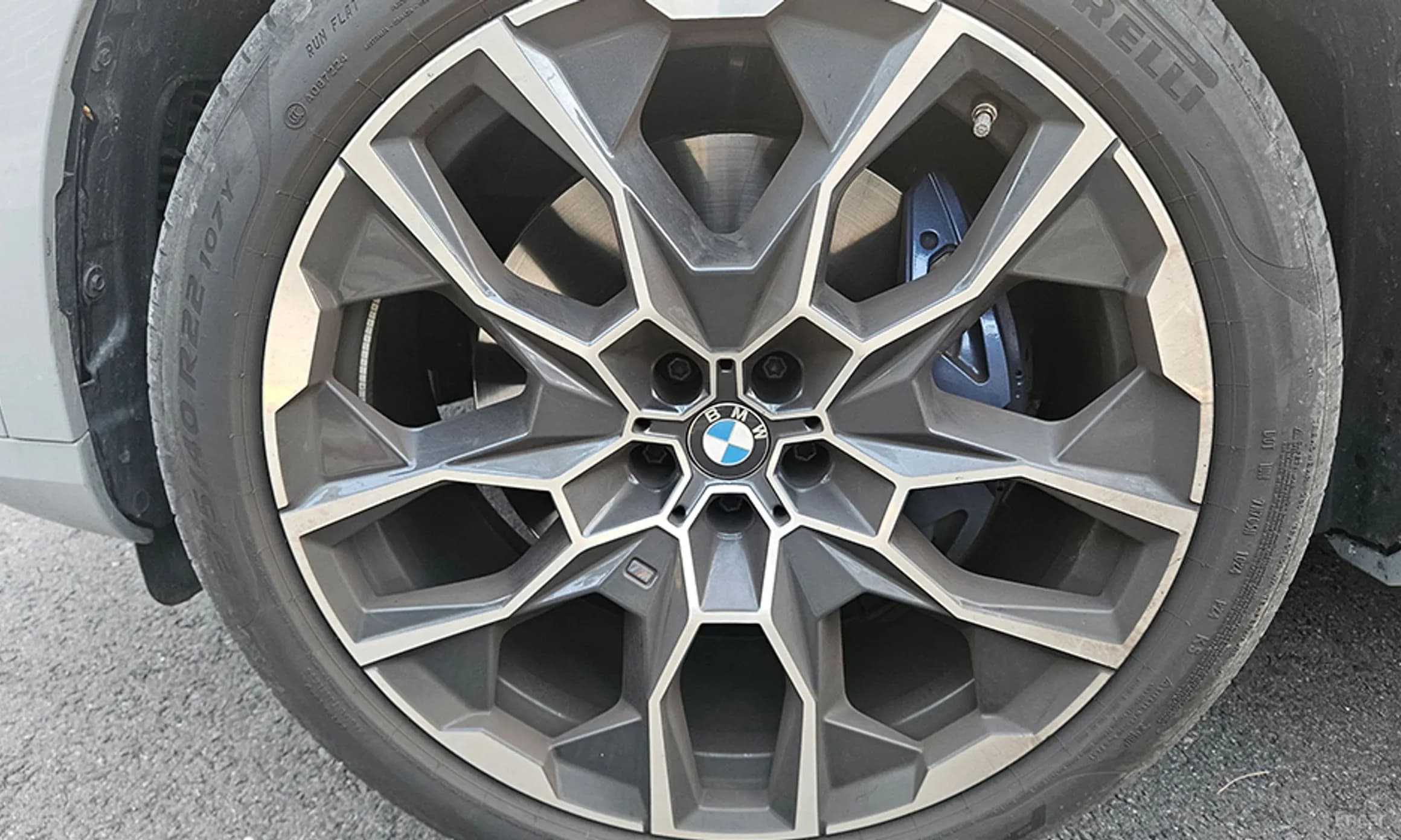 X7 (G07)