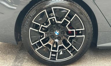 i4