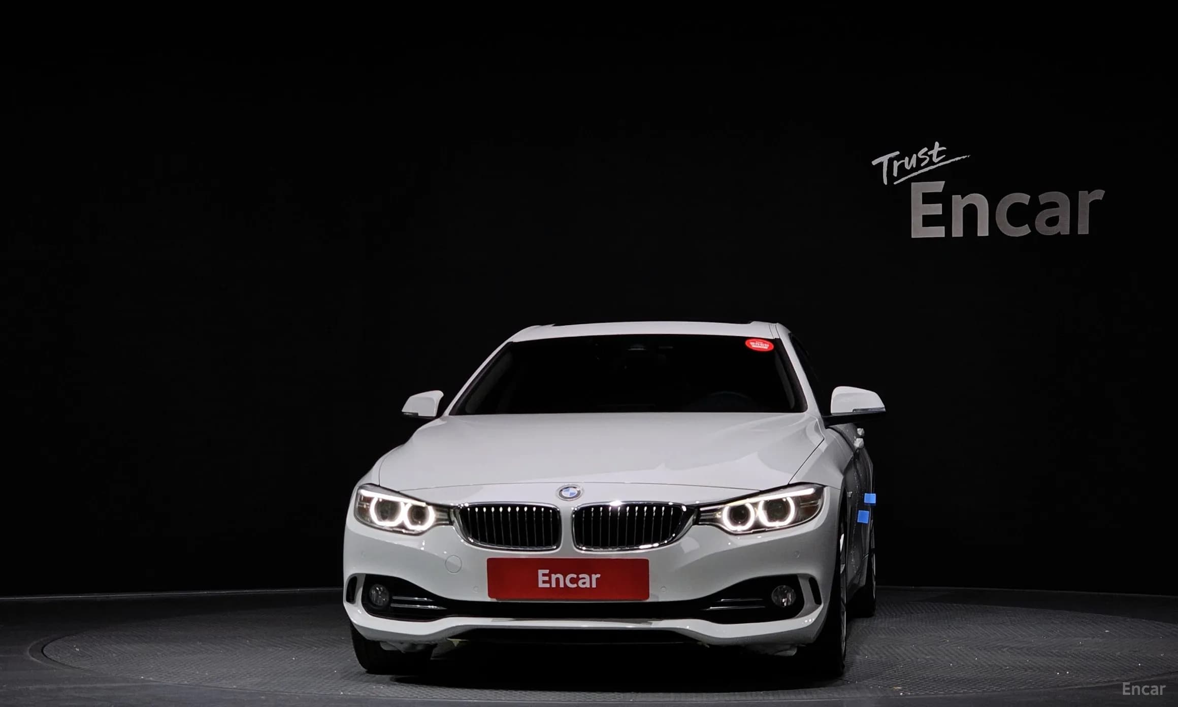 Series 4 (F32)