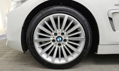 Series 4 (F32)