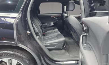 Q7 (4M)