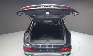 Q7 (4M)