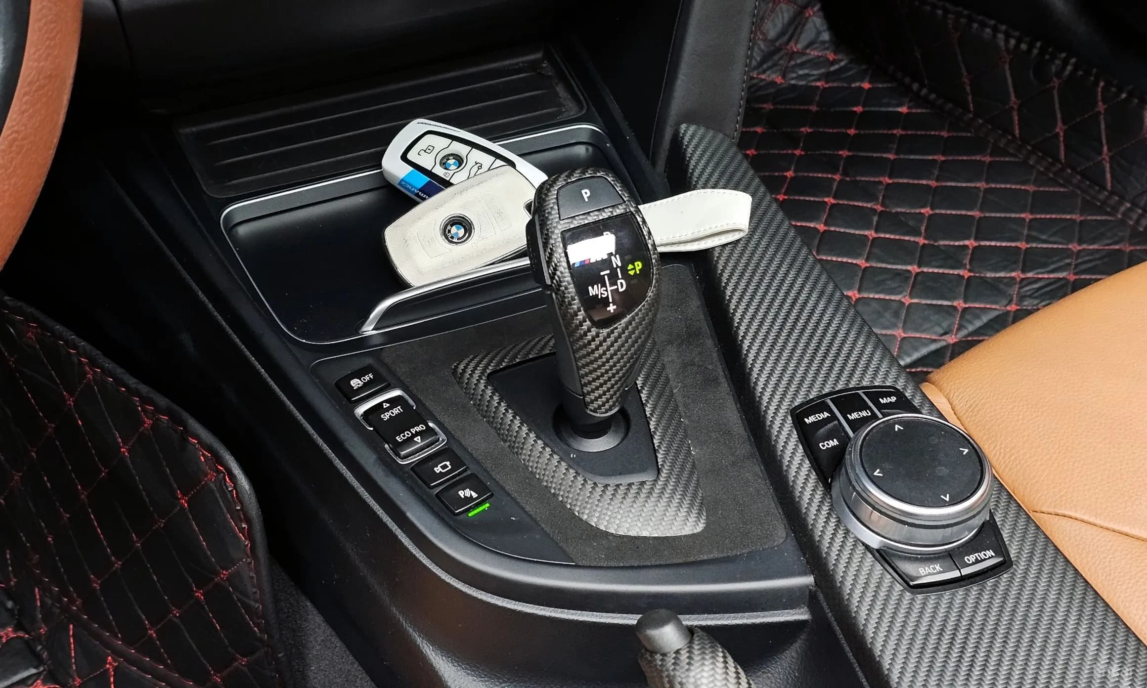 Series 4 (F32)