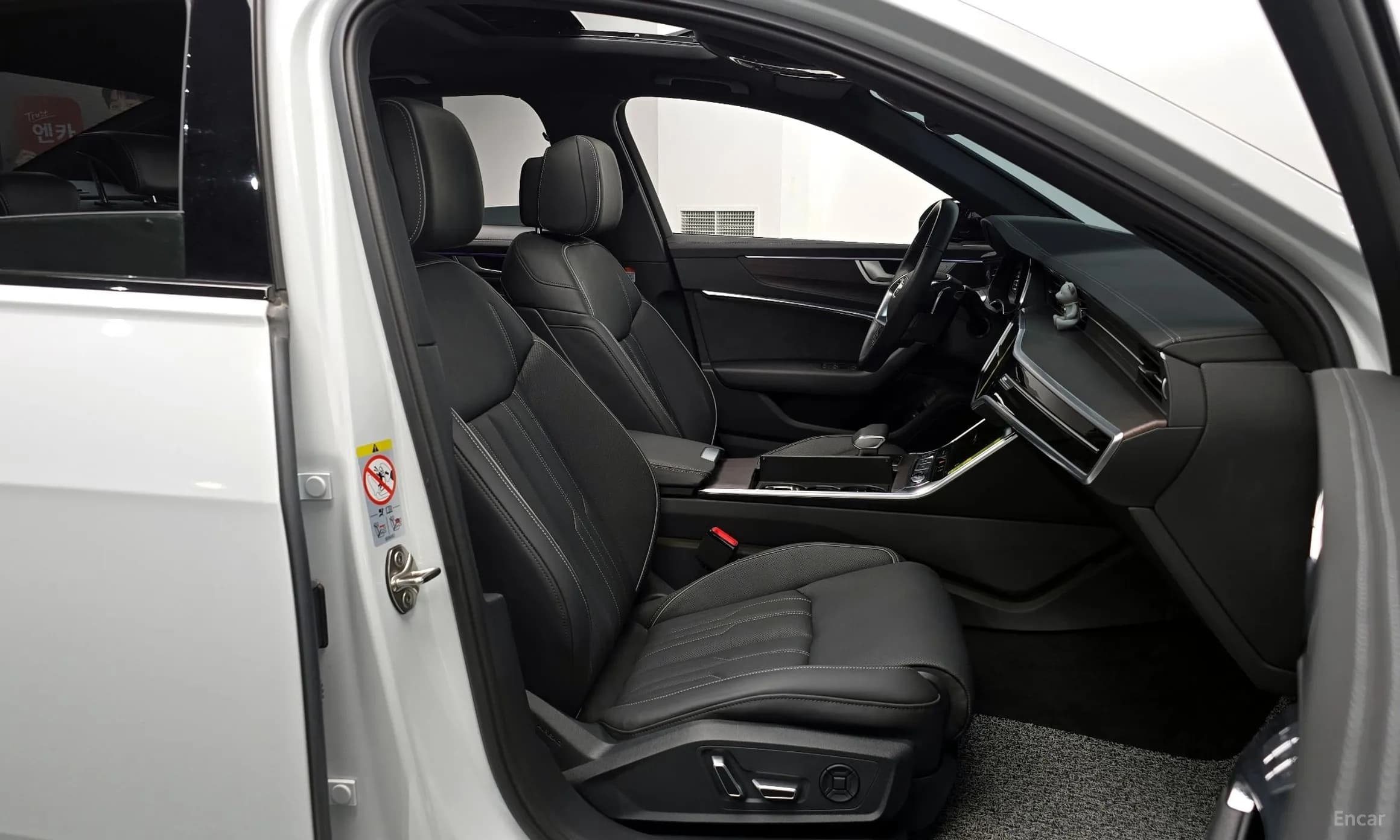 A6 (C8)