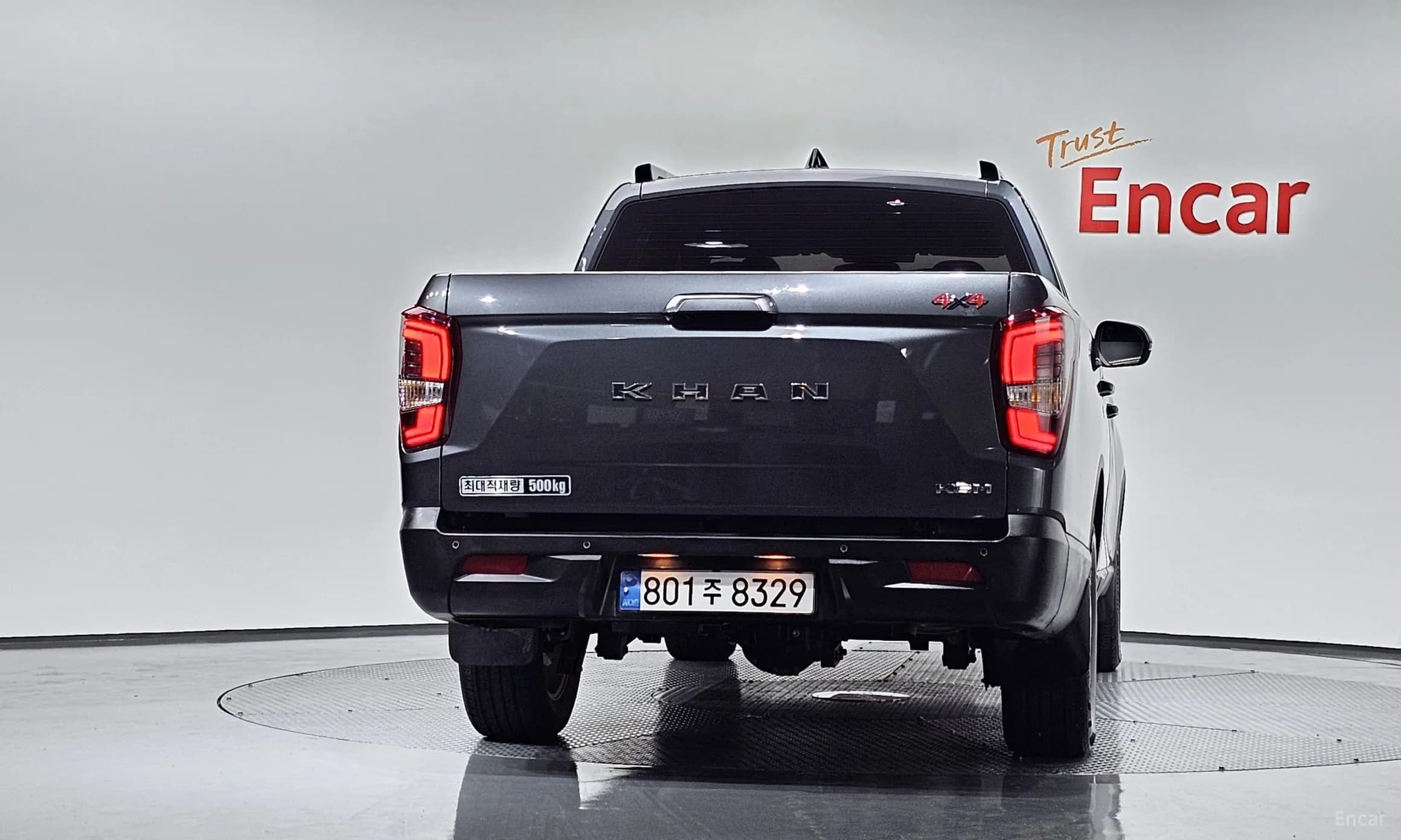 Rexton Sports Khan