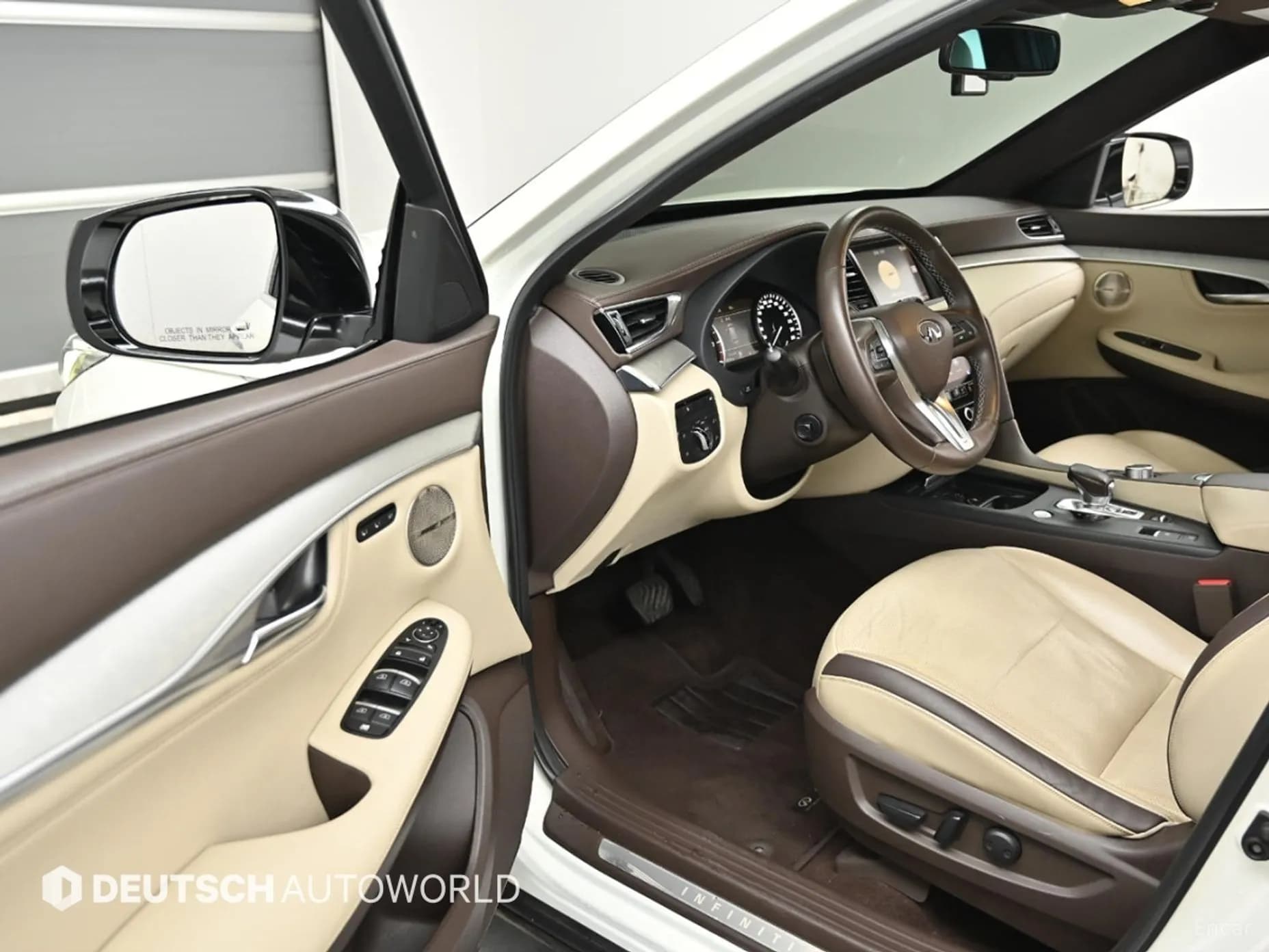 QX50 (P71A)