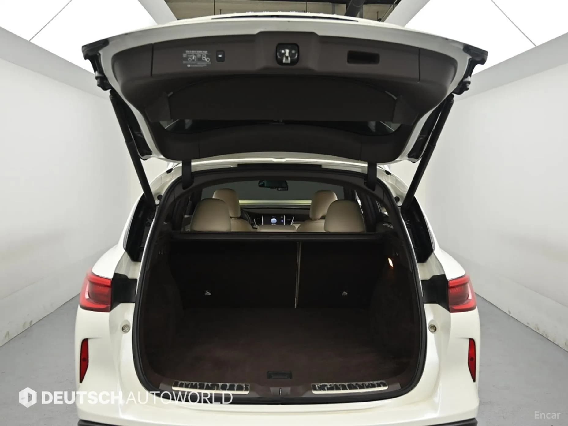 QX50 (P71A)