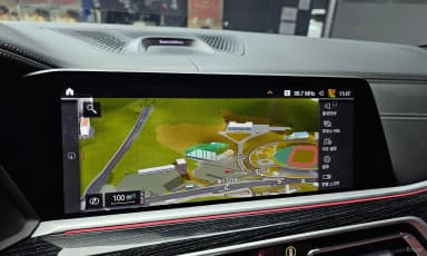 X7 (G07)