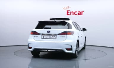 CT200h