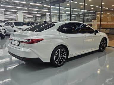 Camry (XV80)