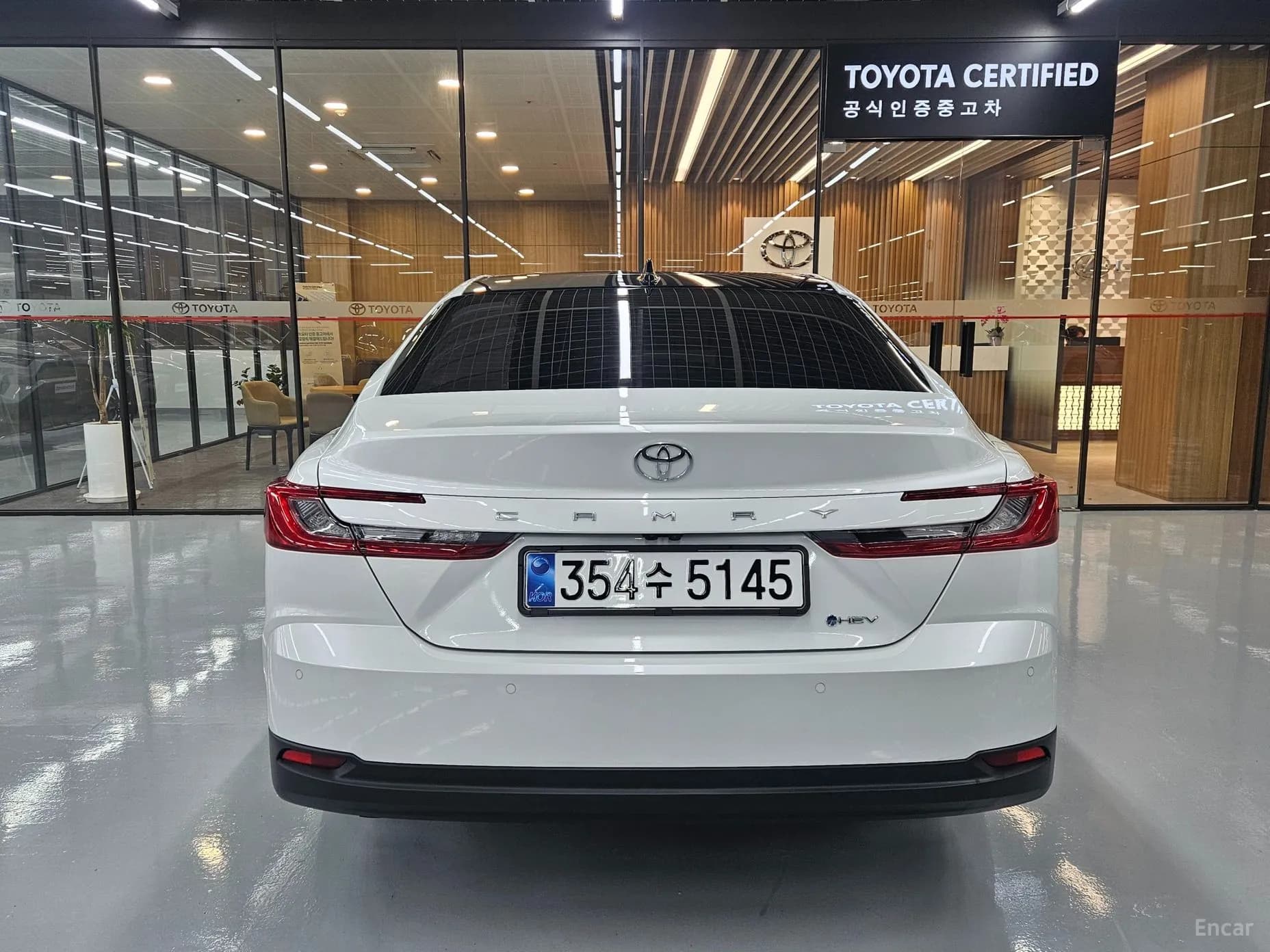 Camry (XV80)