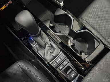 Camry (XV80)