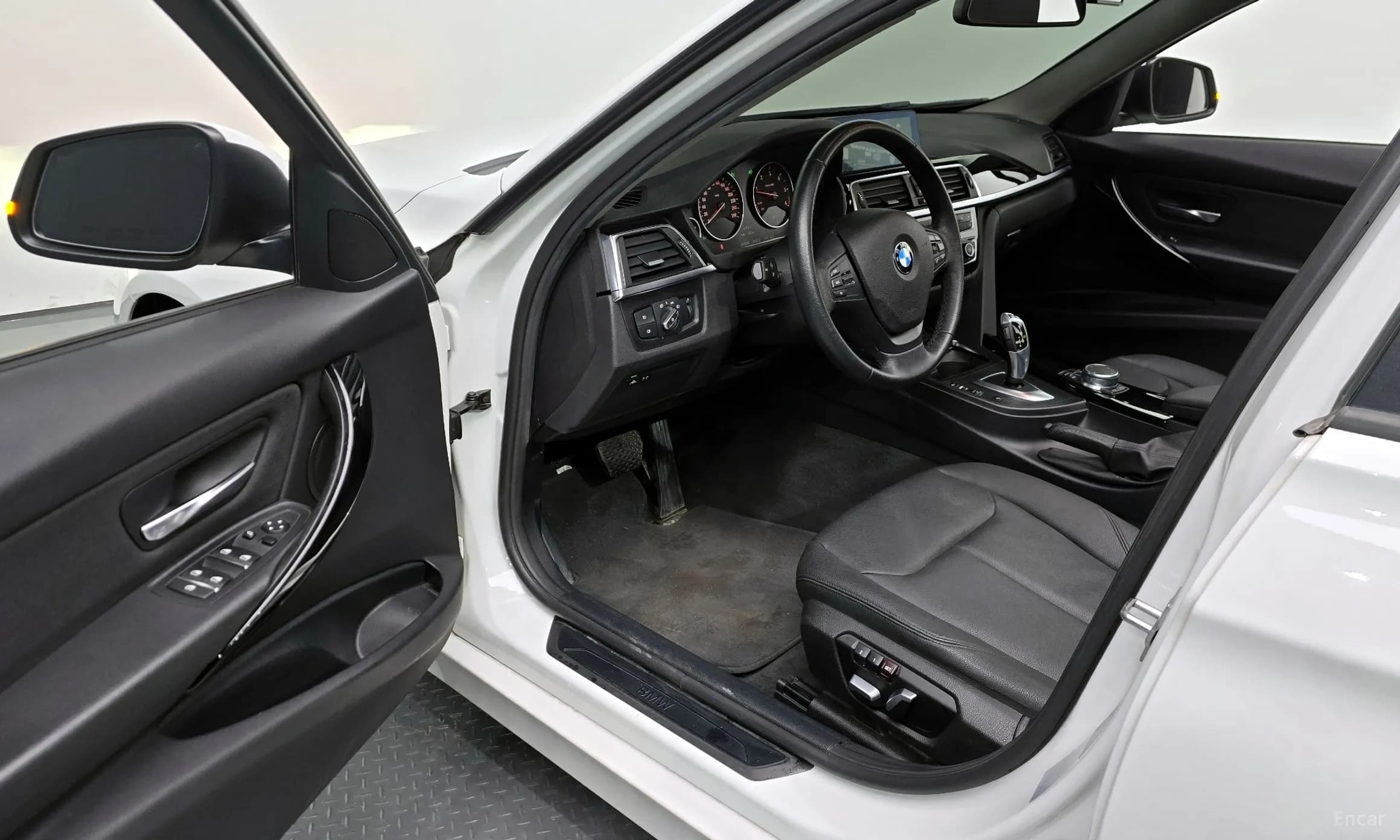 3 Series (F30)