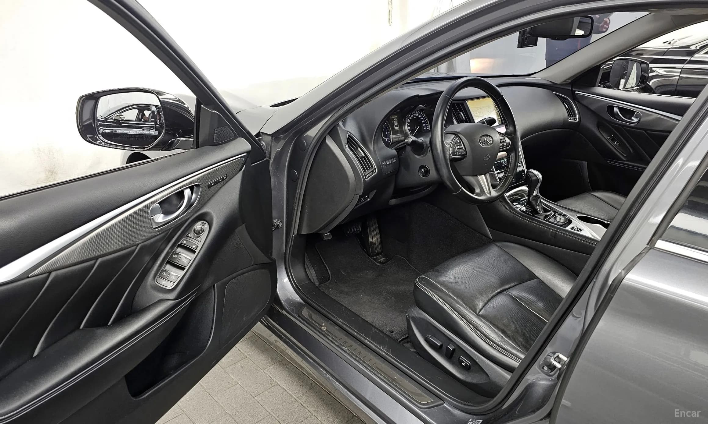 Q50