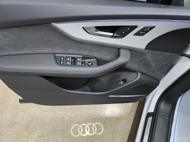 Q7 (4M)